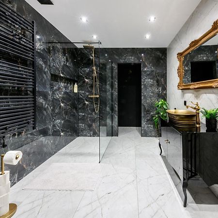 Apartament Tuz Przy Wawelu Krakau Exterior foto