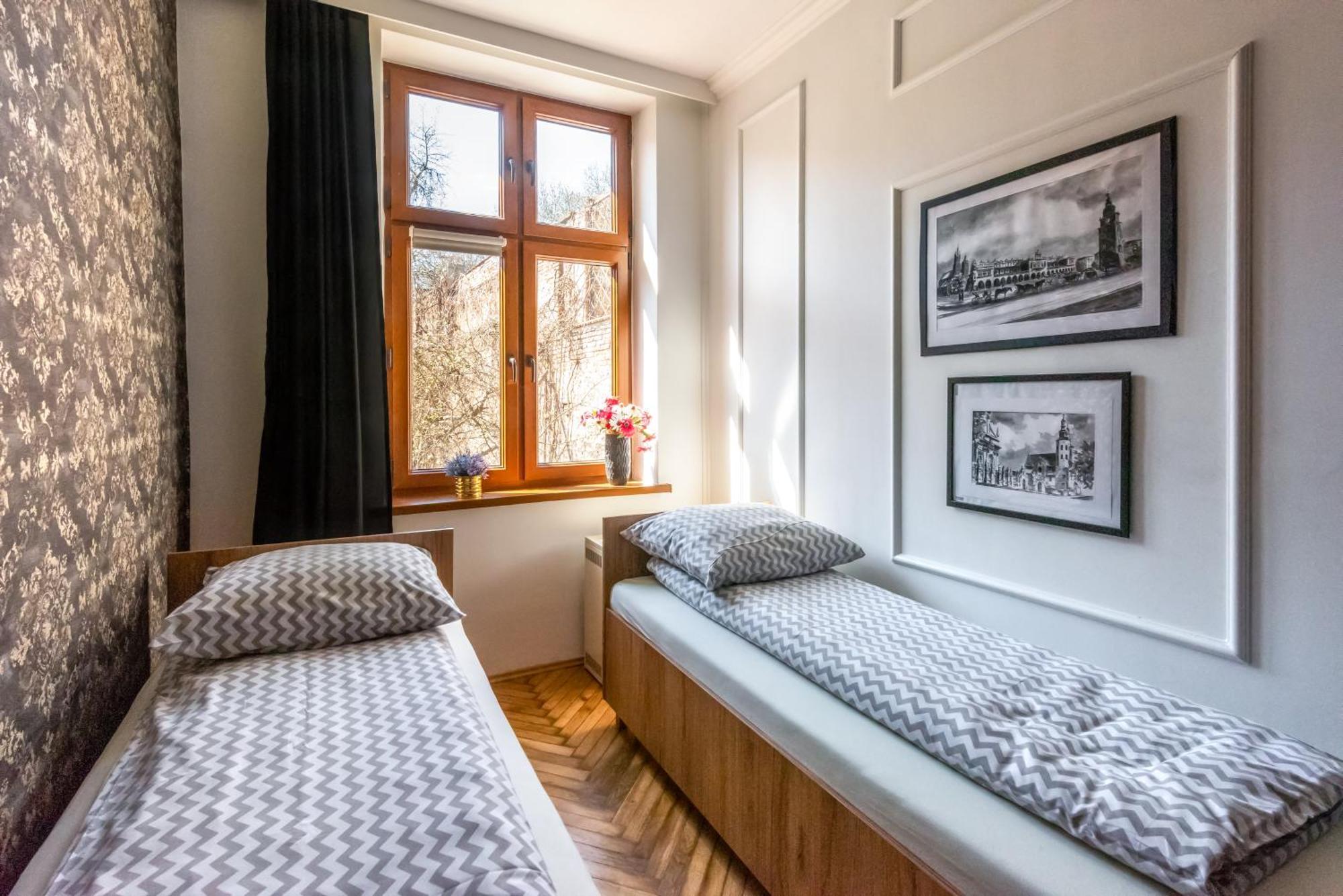 Apartament Tuz Przy Wawelu Krakau Exterior foto