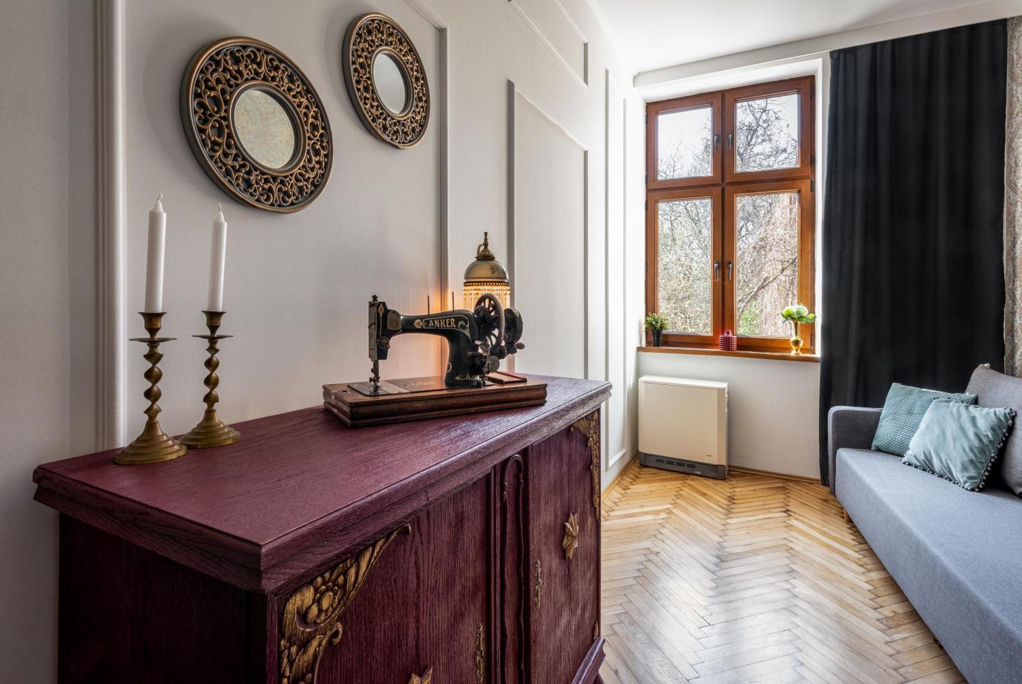 Apartament Tuz Przy Wawelu Krakau Exterior foto